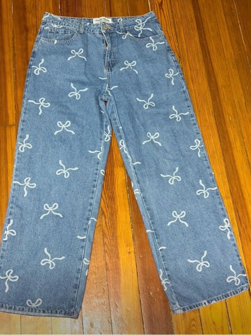 GOGO Blue Denim Straight-Leg Jeans with White Bow Print